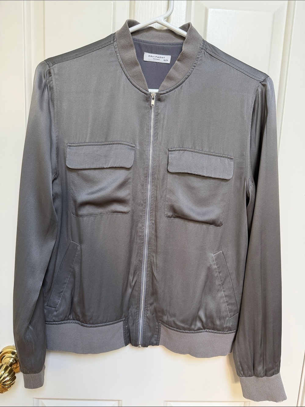 Equipment sz XS Gray 100% silk zip bomber jkt coat
